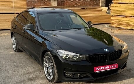 BMW 3 серия, 2019 год, 2 015 000 рублей, 6 фотография