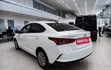 Hyundai Solaris II рестайлинг, 2021 год, 1 665 000 рублей, 11 фотография