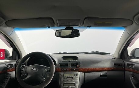 Toyota Avensis III рестайлинг, 2005 год, 710 000 рублей, 7 фотография