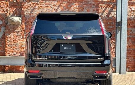 Cadillac Escalade V, 2022 год, 14 700 000 рублей, 5 фотография