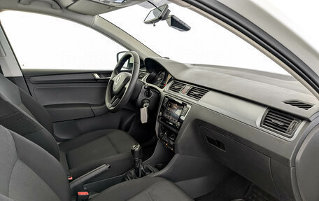 Skoda Rapid I, 2017 год, 835 000 рублей, 11 фотография