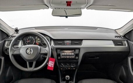 Skoda Rapid I, 2017 год, 835 000 рублей, 14 фотография