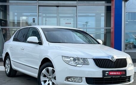 Skoda Superb III рестайлинг, 2010 год, 970 000 рублей, 3 фотография