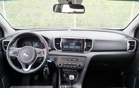KIA Sportage IV рестайлинг, 2017 год, 1 850 000 рублей, 7 фотография