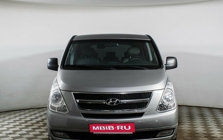 Hyundai Grand Starex Grand Starex I рестайлинг 2, 2012 год, 1 760 000 рублей, 2 фотография