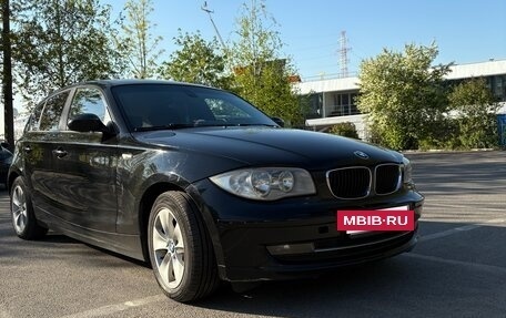 BMW 1 серия, 2008 год, 720 000 рублей, 3 фотография