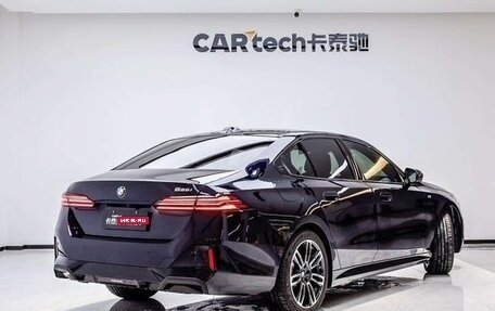 BMW 5 серия, 2024 год, 5 725 000 рублей, 3 фотография