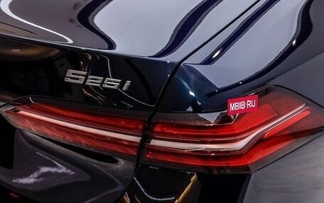 BMW 5 серия, 2024 год, 5 725 000 рублей, 11 фотография