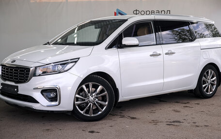 KIA Carnival III, 2019 год, 3 000 000 рублей, 2 фотография