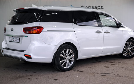 KIA Carnival III, 2019 год, 3 000 000 рублей, 3 фотография