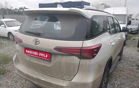 Toyota Fortuner II, 2018 год, 3 800 000 рублей, 3 фотография