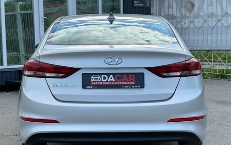 Hyundai Elantra VI рестайлинг, 2017 год, 1 399 000 рублей, 5 фотография