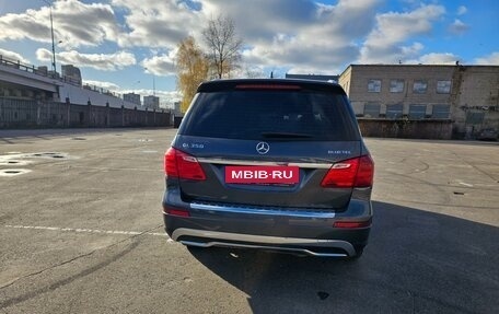 Mercedes-Benz GL-Класс, 2015 год, 2 890 000 рублей, 4 фотография