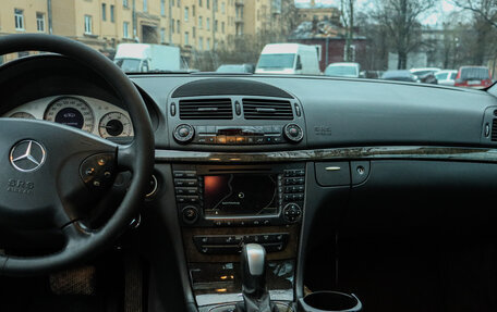 Mercedes-Benz E-Класс, 2003 год, 695 000 рублей, 9 фотография
