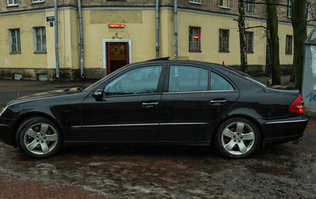 Mercedes-Benz E-Класс, 2003 год, 695 000 рублей, 7 фотография