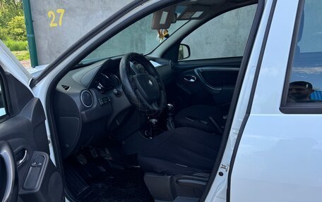Renault Duster I рестайлинг, 2017 год, 1 300 000 рублей, 3 фотография