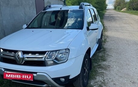 Renault Duster I рестайлинг, 2017 год, 1 300 000 рублей, 2 фотография