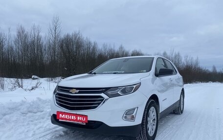 Chevrolet Equinox III, 2020 год, 1 750 000 рублей, 2 фотография
