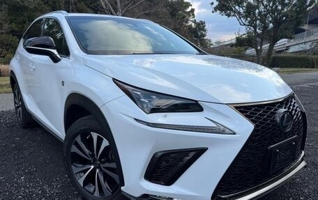 Lexus NX I, 2018 год, 2 810 334 рублей, 2 фотография