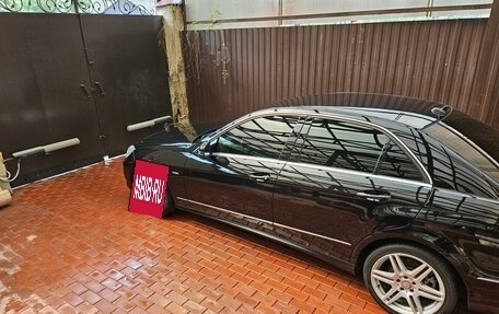 Mercedes-Benz E-Класс, 2010 год, 1 650 000 рублей, 4 фотография