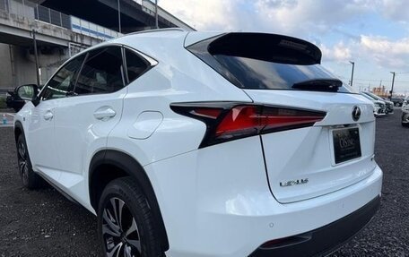 Lexus NX I, 2018 год, 2 810 334 рублей, 7 фотография