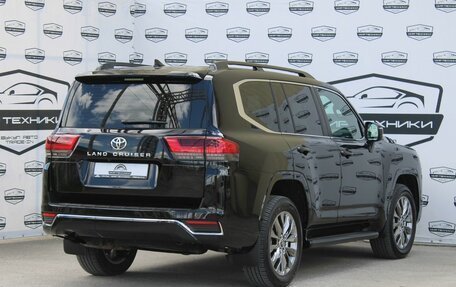 Toyota Land Cruiser, 2023 год, 12 400 000 рублей, 5 фотография