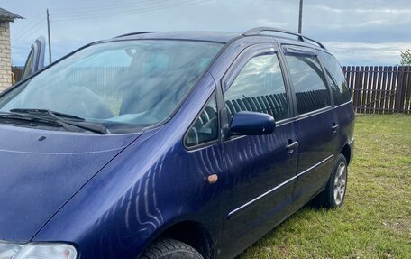 Volkswagen Sharan I рестайлинг, 1999 год, 160 000 рублей, 3 фотография