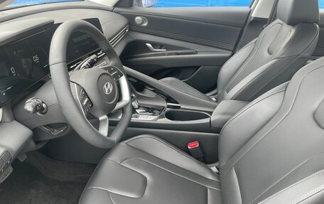 Hyundai Elantra, 2023 год, 2 290 000 рублей, 9 фотография