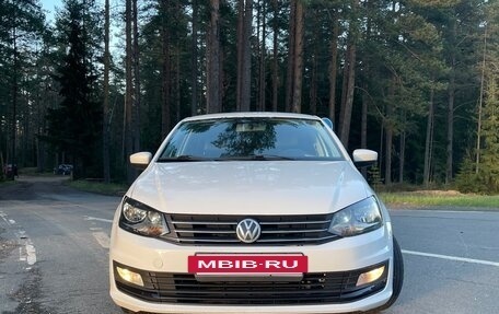 Volkswagen Polo VI (EU Market), 2018 год, 500 000 рублей, 2 фотография