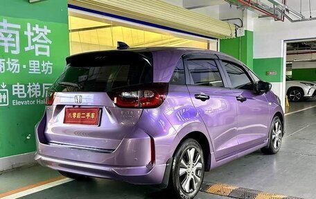 Honda Fit, 2021 год, 1 150 000 рублей, 6 фотография