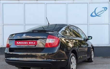 Skoda Rapid I, 2014 год, 990 000 рублей, 8 фотография