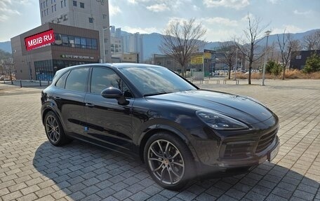 Porsche Cayenne III, 2021 год, 6 850 000 рублей, 2 фотография