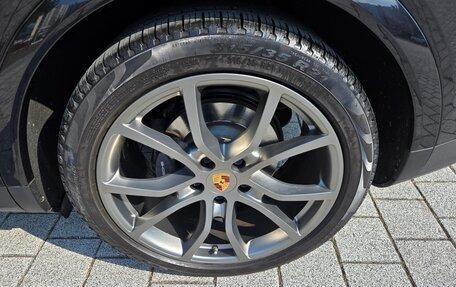 Porsche Cayenne III, 2021 год, 6 850 000 рублей, 7 фотография