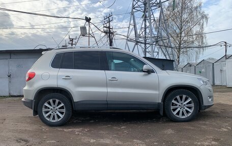 Volkswagen Tiguan I, 2011 год, 1 000 000 рублей, 2 фотография