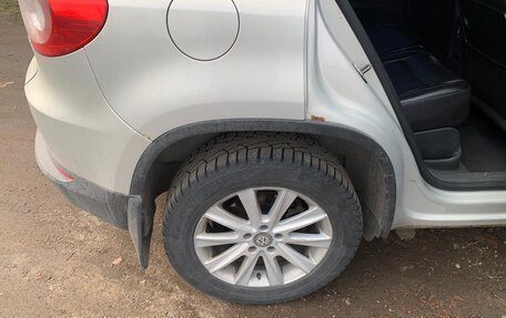 Volkswagen Tiguan I, 2011 год, 1 000 000 рублей, 9 фотография