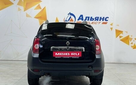 Renault Duster I рестайлинг, 2015 год, 775 000 рублей, 4 фотография