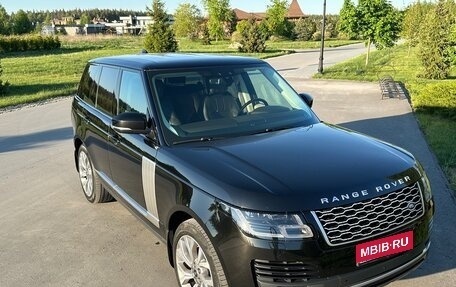 Land Rover Range Rover IV рестайлинг, 2020 год, 9 000 000 рублей, 1 фотография