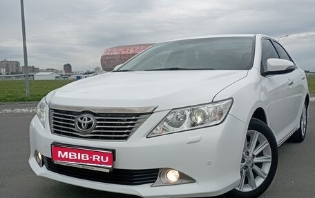 Toyota Camry, 2012 год, 2 250 000 рублей, 1 фотография
