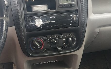 Mazda Demio III (DE), 2002 год, 250 000 рублей, 4 фотография