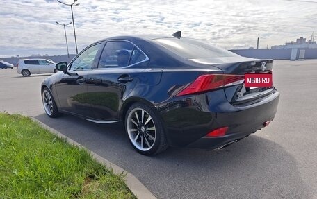 Lexus IS III, 2018 год, 2 300 000 рублей, 7 фотография
