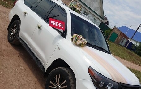 Toyota Land Cruiser 200, 2011 год, 3 150 000 рублей, 3 фотография