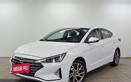 Hyundai Elantra VI рестайлинг, 2019 год, 1 950 000 рублей, 2 фотография