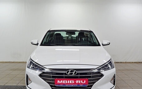 Hyundai Elantra VI рестайлинг, 2019 год, 1 950 000 рублей, 6 фотография