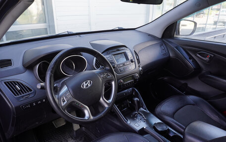 Hyundai ix35 I рестайлинг, 2013 год, 1 275 000 рублей, 10 фотография