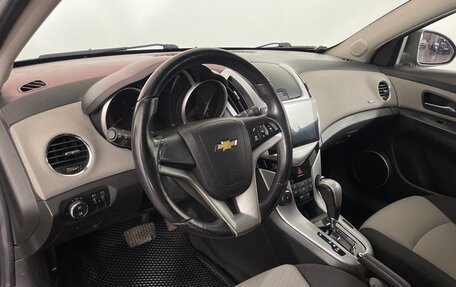 Chevrolet Cruze II, 2014 год, 834 000 рублей, 10 фотография
