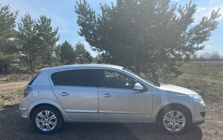 Opel Astra H, 2011 год, 600 000 рублей, 3 фотография