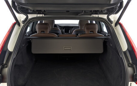 Volvo XC60 II, 2024 год, 6 250 000 рублей, 10 фотография