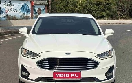 Ford Mondeo V, 2021 год, 1 500 027 рублей, 2 фотография