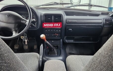 ГАЗ 3110 «Волга», 2000 год, 450 000 рублей, 11 фотография