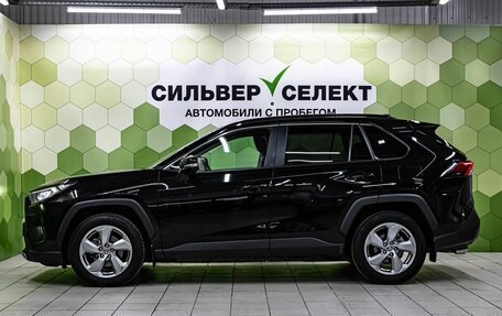 Toyota RAV4, 2021 год, 3 400 000 рублей, 7 фотография